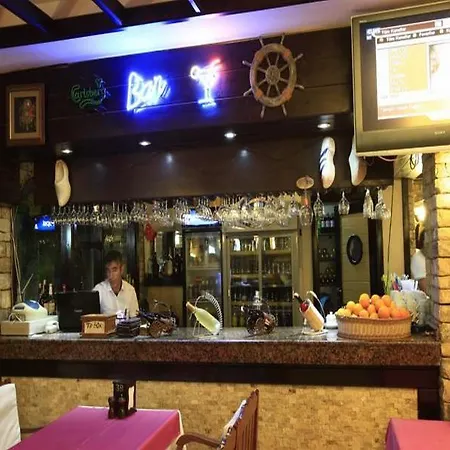 Leda Hotel