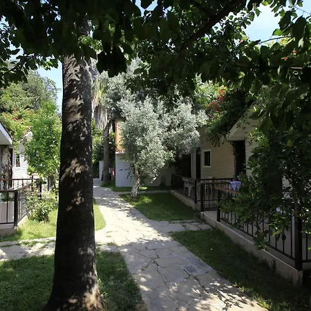 Leda Hotel